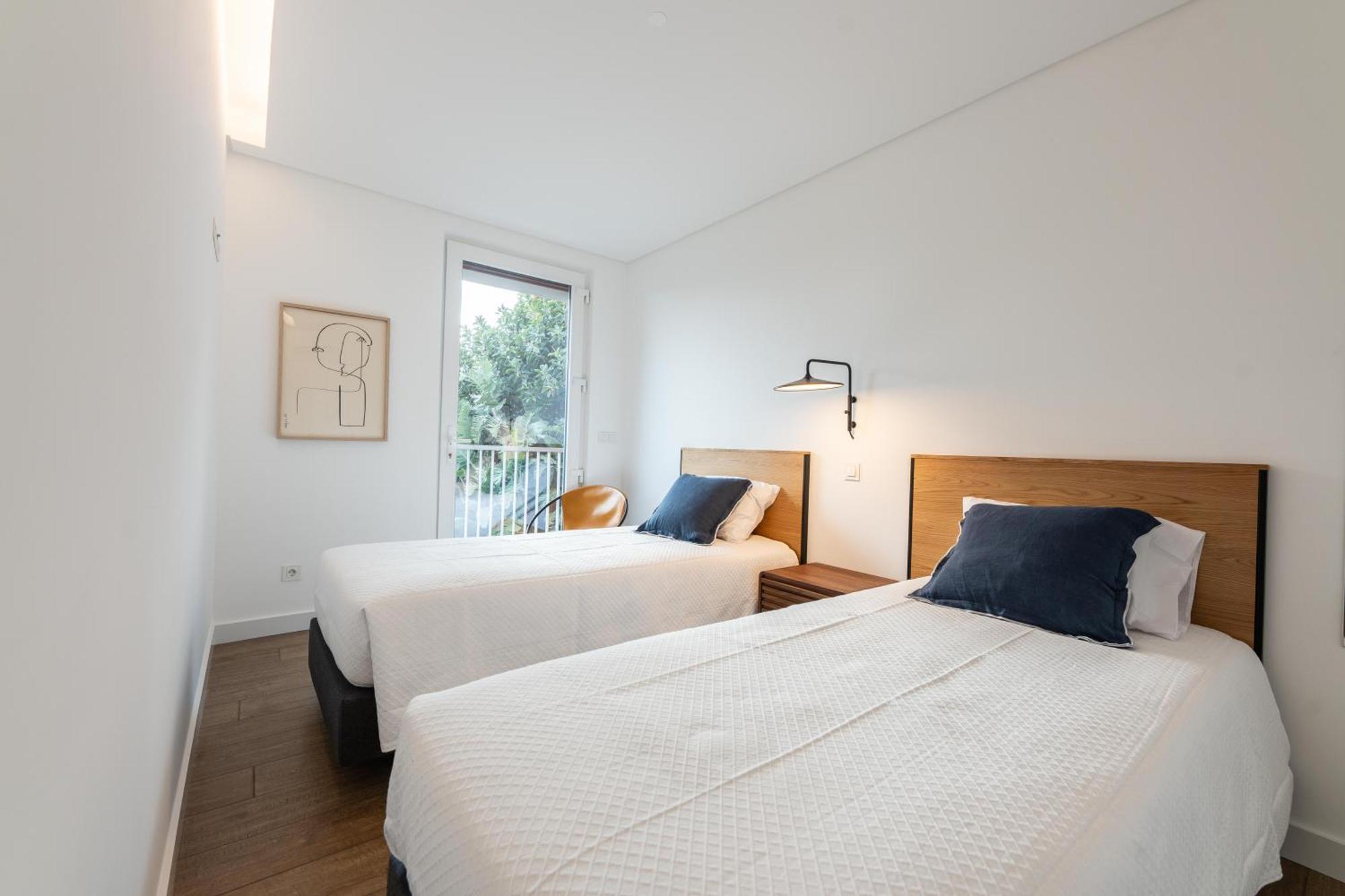 Brum Design Apartments Понта Делгада Екстериор снимка
