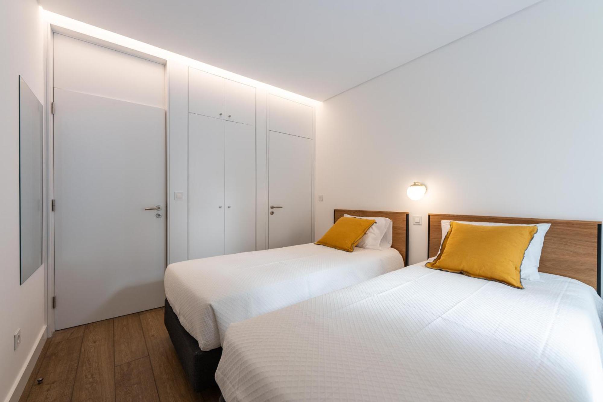 Brum Design Apartments Понта Делгада Екстериор снимка