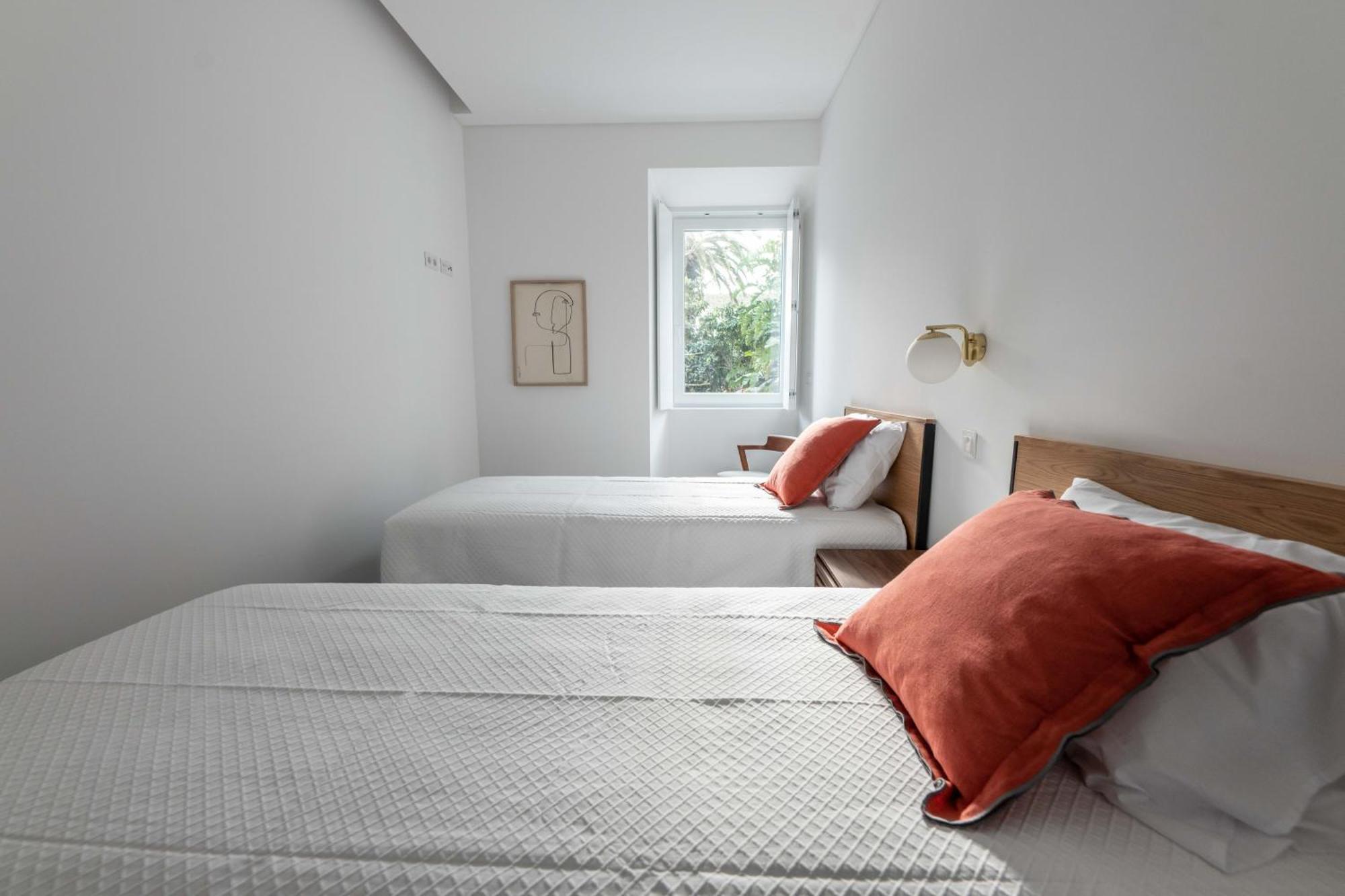 Brum Design Apartments Понта Делгада Екстериор снимка